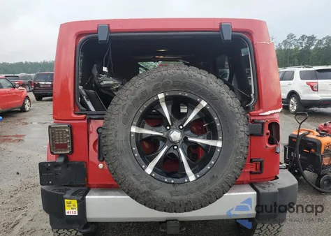 2014 Jeep Wrangler Unlimited Sahara z USA, uszkodzony, nr VIN 1C4BJWEG4EL139035